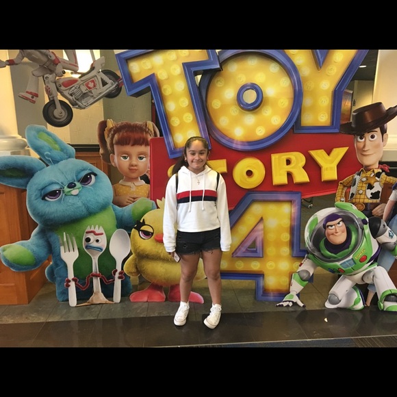 Meet your Posher, Wendy - Picture 5 of 8